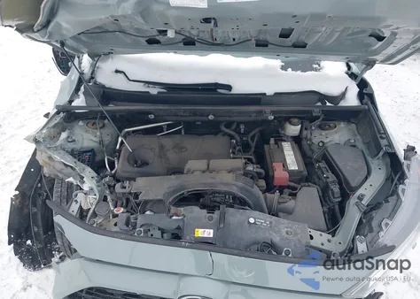 2019 Toyota Rav4 Xle z USA, uszkodzony, nr VIN 2T3P1RFV0KW036983